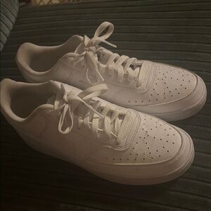Classic White Men's Sneakers